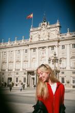 Stephany Janssen in front of the Royal Palace of Madrid.